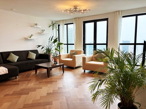 Medium property photo - Blaak, 3011 TA Rotterdam